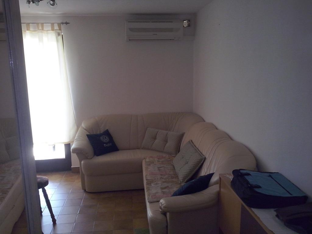 Apartment Stinica 26 E Jablanac Esterno foto