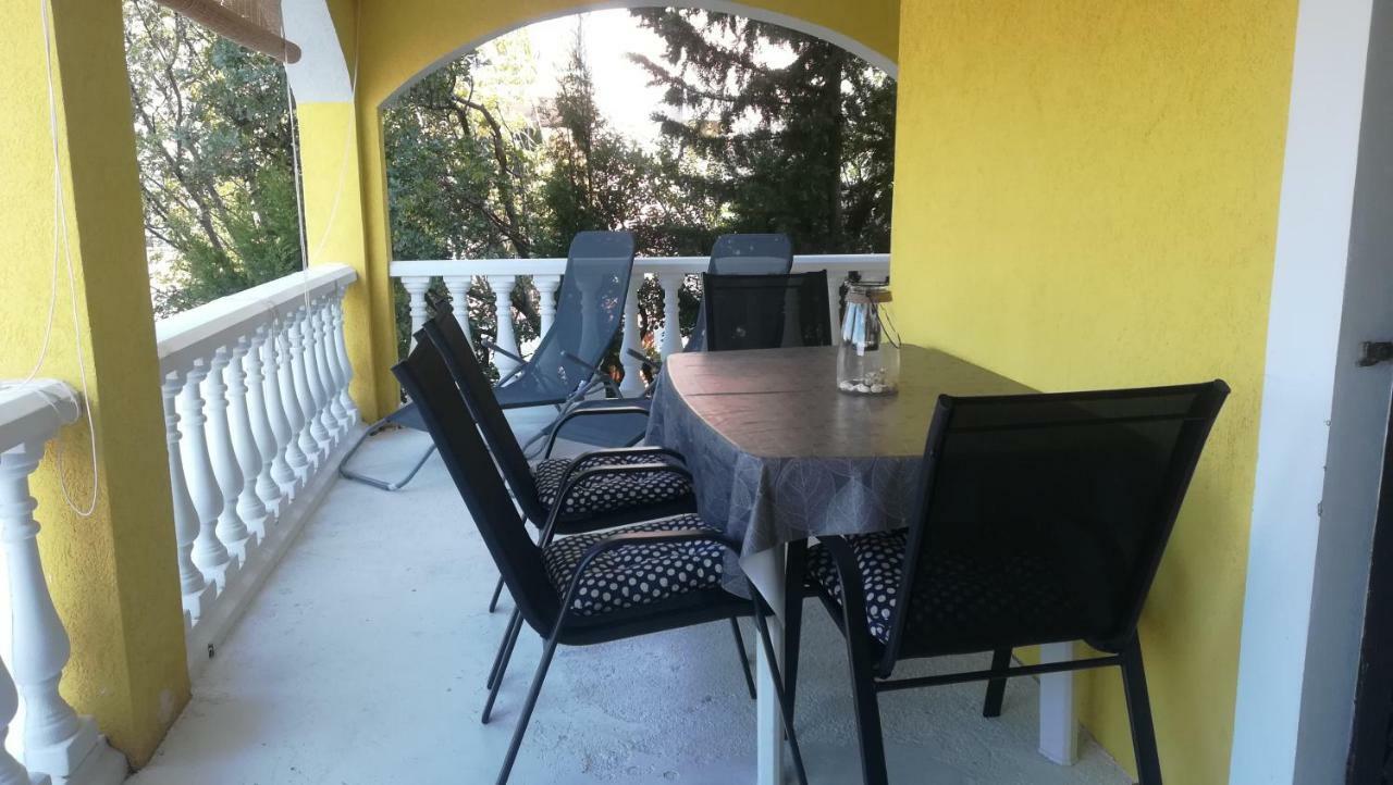 Apartment Stinica 26 E Jablanac Esterno foto