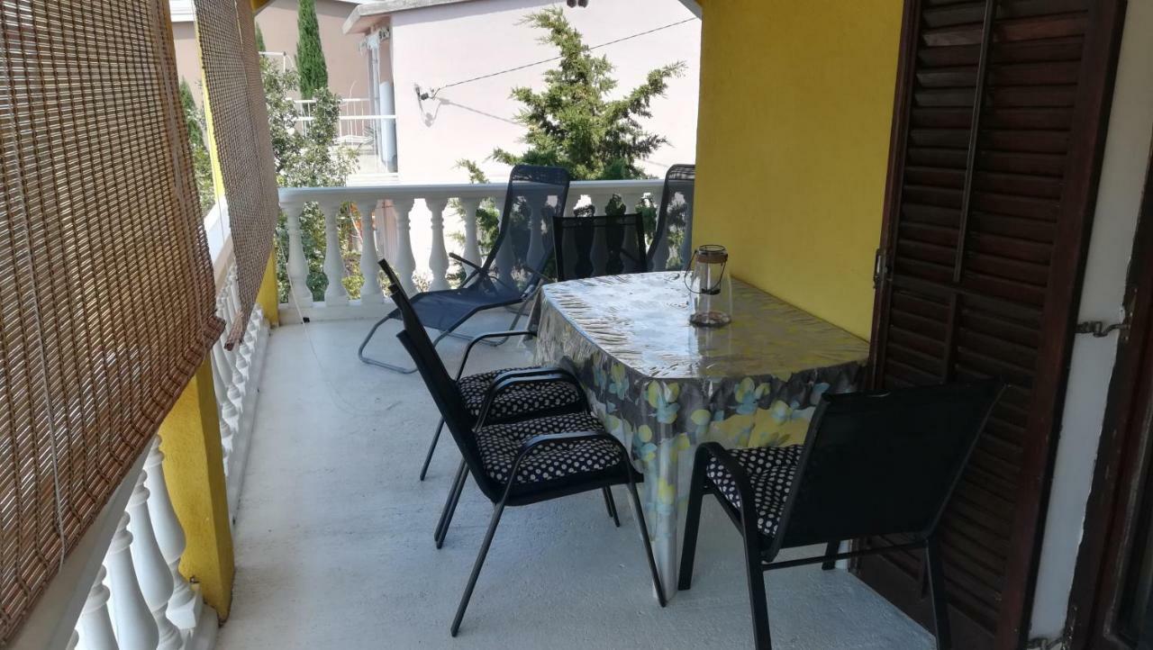 Apartment Stinica 26 E Jablanac Esterno foto